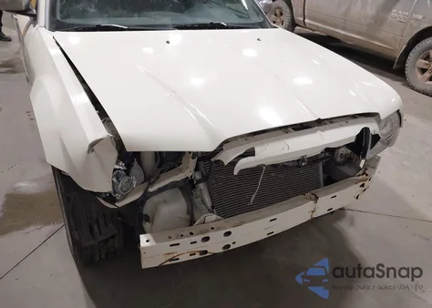 2007 Chrysler 300C z USA, uszkodzony, nr VIN 2C3LK63H87H674855